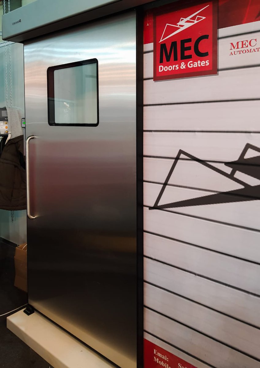 Manusa_co's tweet photo. 🇪🇬 Our Egyptian distributor M.E.C. (Doors&Gates) participated last November in “Handling Expo” that took place in the city of #Cairo, with one Manusa sliding hermetic door and one #Ferroflex high-speed industrial door.
(1/2) https://t.co/90DEeWzhES
