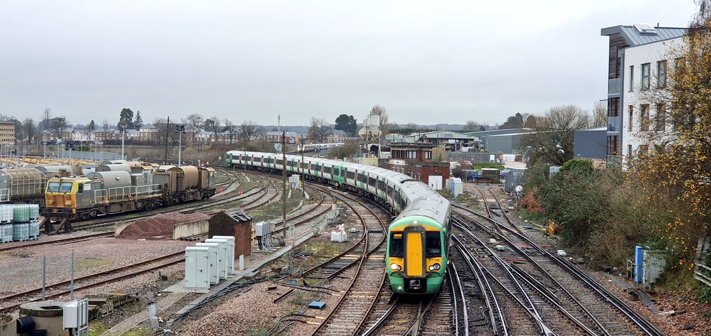  If you missed Part 1: Attaching trains, I suggest you look at that first, as I'll be referring to it in this part.  https://twitter.com/DispatchJack/status/1353027648432332803?s=19