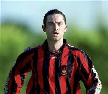 LOIrelandPlayer's tweet photo. 114.  Paul McNally

DEFENDER - Age 45 - ROI

LOI Prem Debut:
12/08/00 (Derry City vs LONGFORD TOWN, W 1-0)

LOI Prem Clubs:
Longford Town (00-02), Bohemians (02-04)

LOI Prem Apps: 100
LOI Prem Goals: 4

@wodka6 https://t.co/BKMAr9ckdM