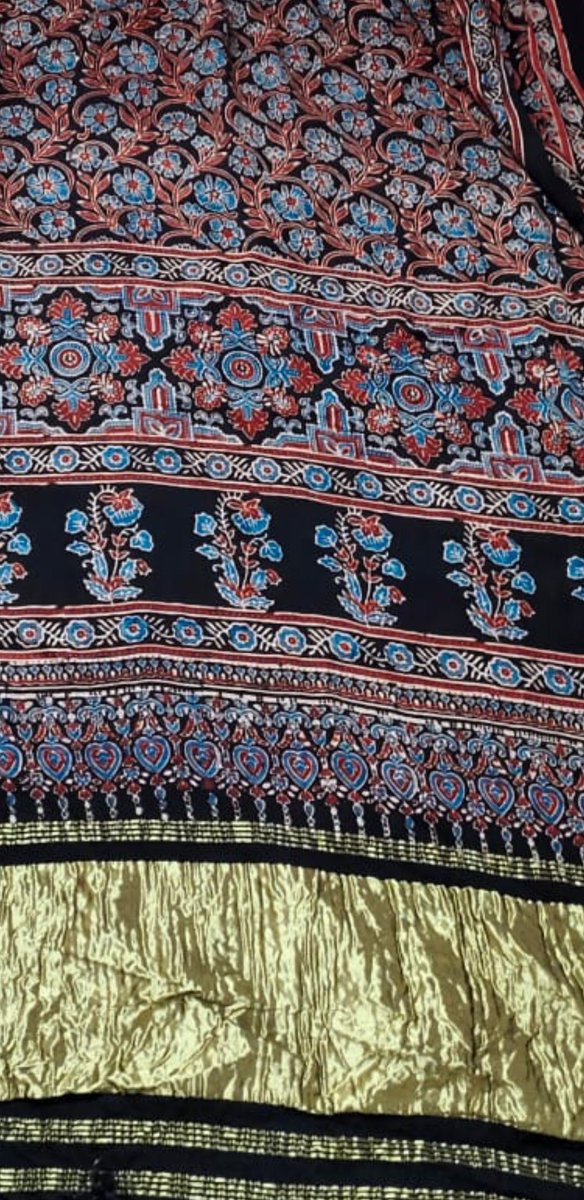 AjrakhO's tweet photo. AJRAKH Handblock print saree 
Buy directly from manufacturer

#ajrakh #sareeoftweeter #ajrakhprintofficial #traditionalart #design #selling #VocalForLocal 
#ajrakhsaree #naturaldye #naturalcolours https://t.co/CwSzx6vFfZ