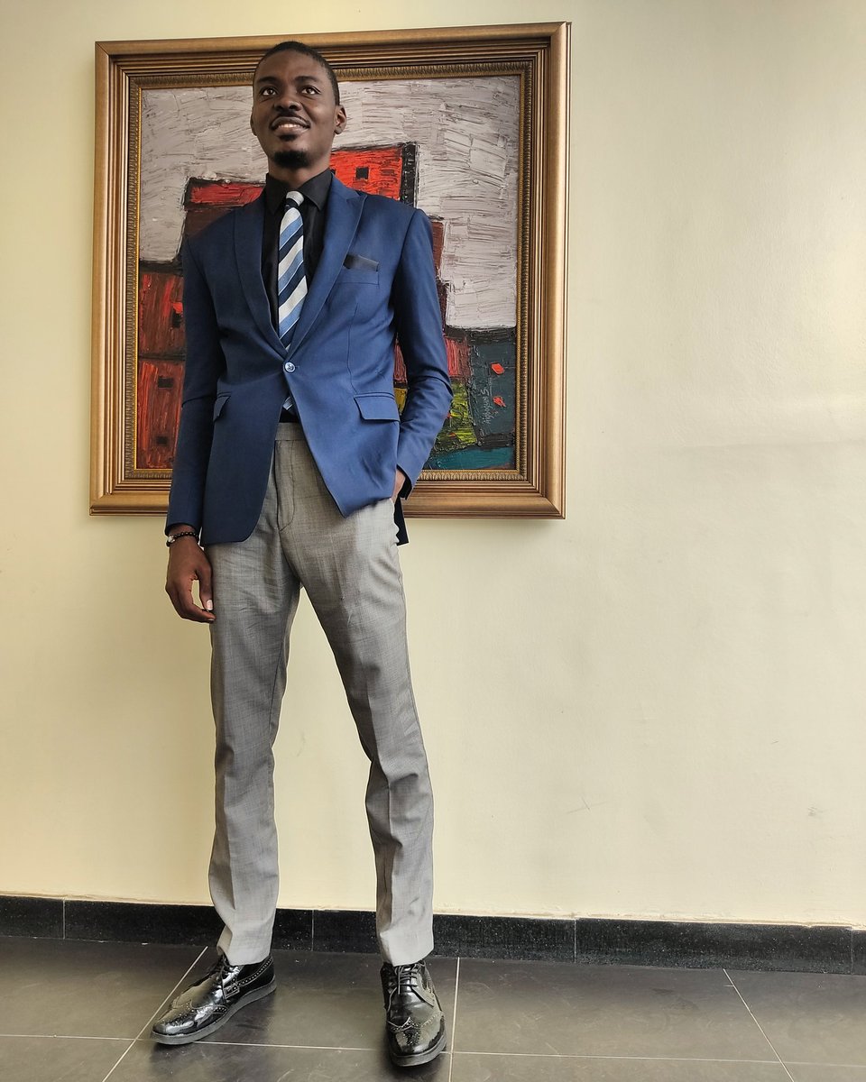 IncredibleFEMI's tweet photo. TODAY'S GOAL

Be better than yesterday by an inch. 

True growth is marginal not exponential. The exponent you see is a sum total of the marginal stretching and pulling unseen.

Day by day! All the waaaay 🛫🚀

#gratitude2021 
#aniyikaaye 
#incrediblefemi 
#Kingdoming https://t.co/4VIUo5O7FT