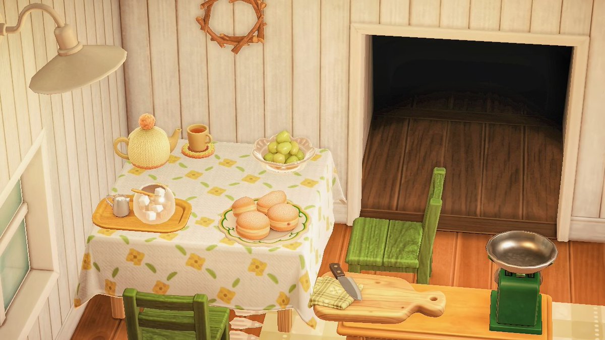 more kitchen shots 🌿🍐🌻☀️