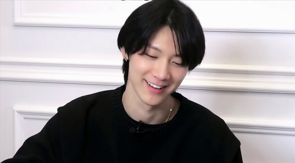 TENLOOKS's tweet image. 