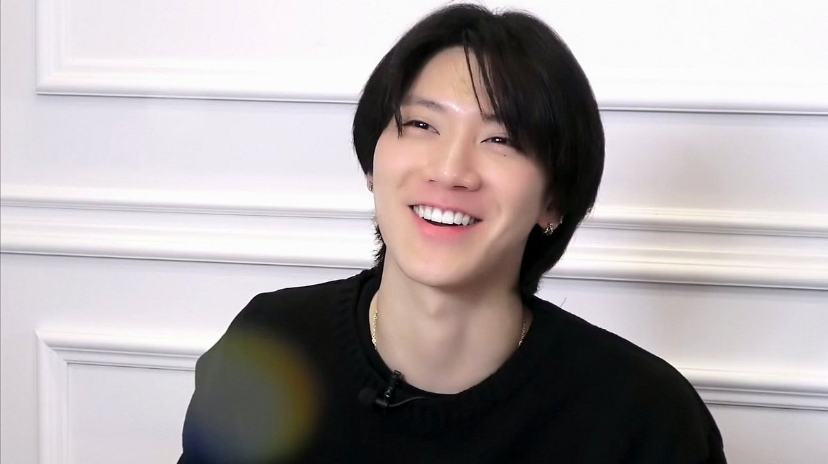 TENLOOKS's tweet image. 