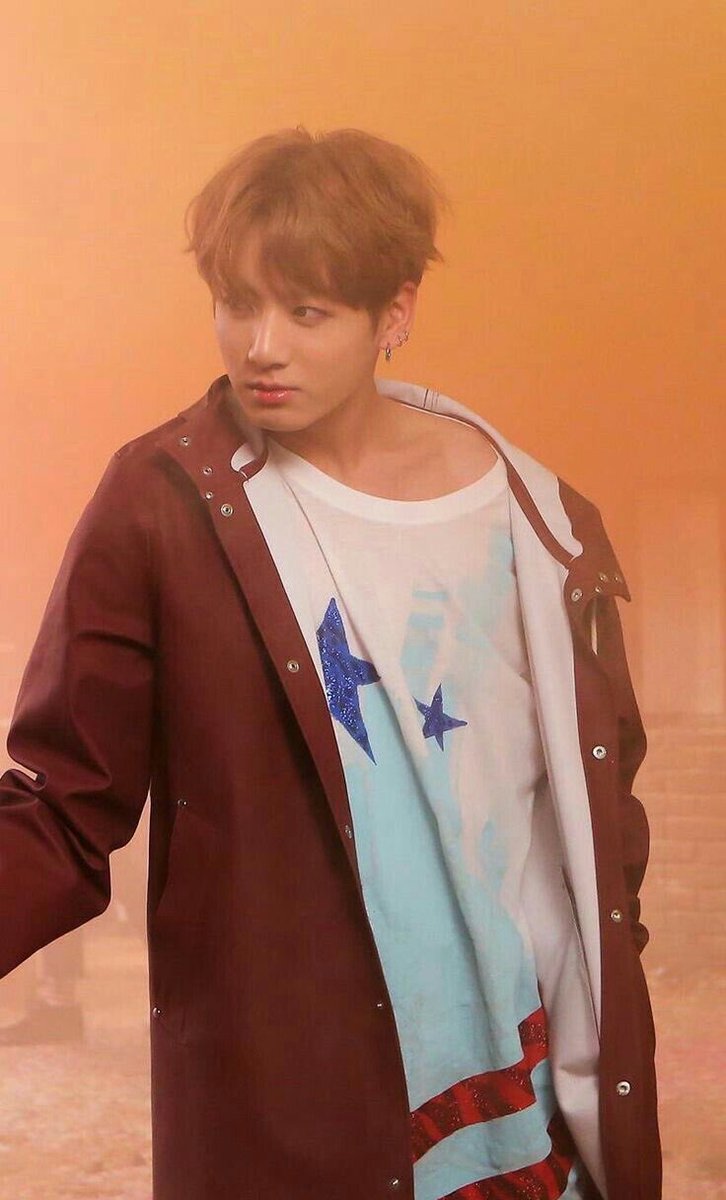BayKim18's tweet photo. Я сумую за Not Today🥺
За їхніми крутими виступами, за супер класну і гарячу хорео...ну бля😔
❤️💔✨
#BTS #BTSnottoday #ARMY #방탄소년단 #3YearsWithNotToday https://t.co/wd4uCcOUFt