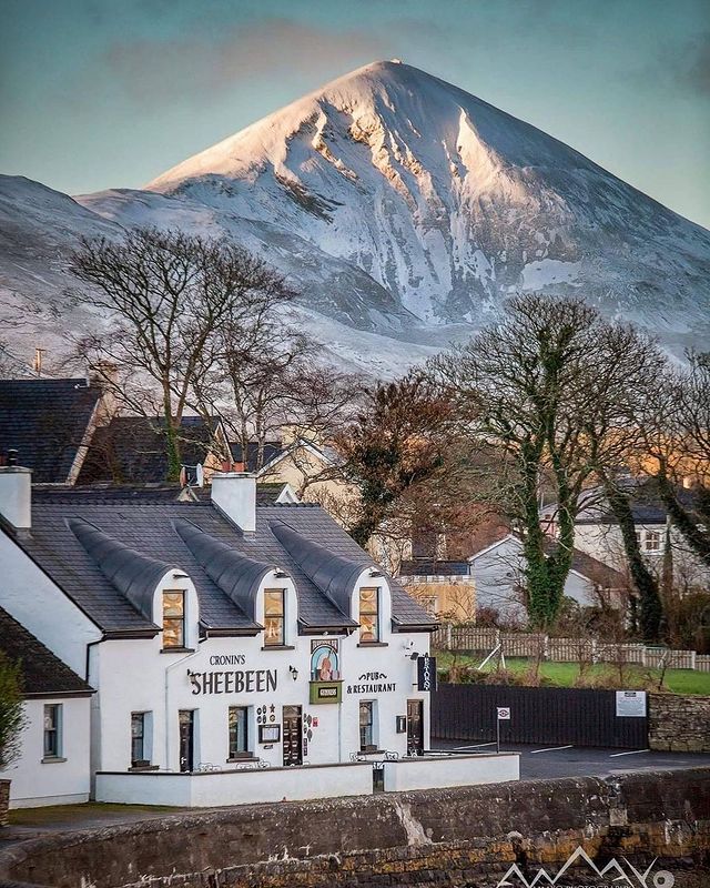 IrelandExplorer's tweet image. Mind-blowing location in Ireland
🛒St. Patrick’s Day Gifts Shop
👇🎁
teetulip.com/saint-patrick

#Ireland #irishnation #IrishSC #IrishRugby #irishlotto #irishdiaspora #irishgovenment #Irishjewellery #Dublin #travel #Travelers #StPatricksDay #irishwhiskey #Cops #Irish #saintpatrick