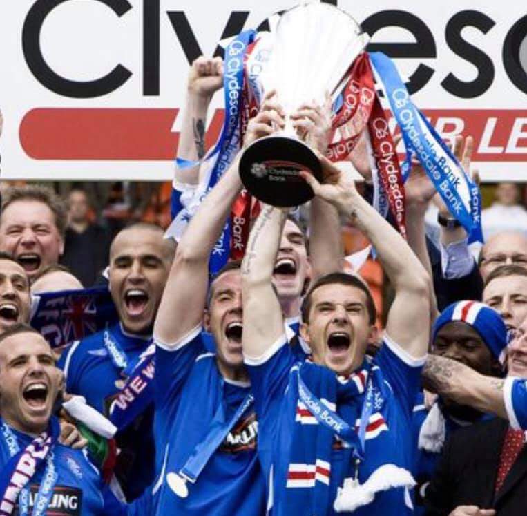 Happy Birthday Barry Ferguson 

The exGers Captain is 43 today  