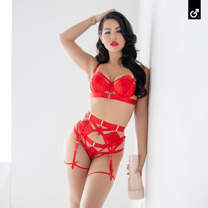 Watching my homemade videos on my site, plus having my fleshlight to fuck= the ultimate Alina Lopez experience