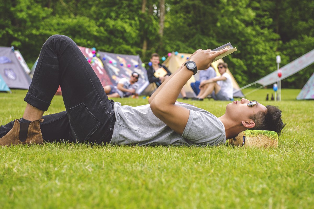 Get ready for Spring in the garden with our Snoos pillows, starting at £10! 🤩

Sleep, relax and Snoos with amazing photo-realistic pillows perfect for traveling, as funky home decoration or as a unique gift.

#fieldcandy #sale #outdoors #campout #camping #accessories #gifts