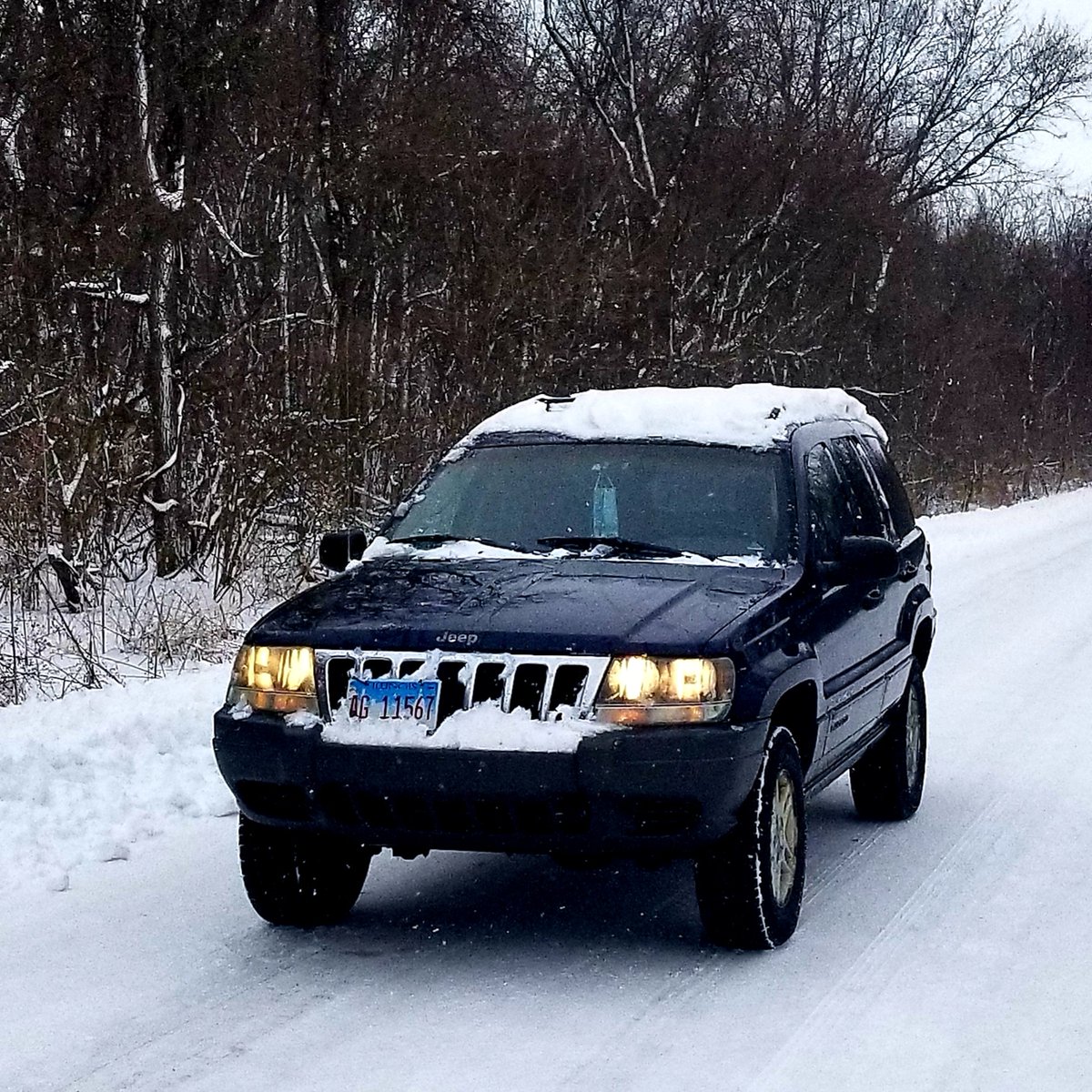 MidAgeManiac's tweet photo. Love playing in the snow https://t.co/ALB0G6SvUl