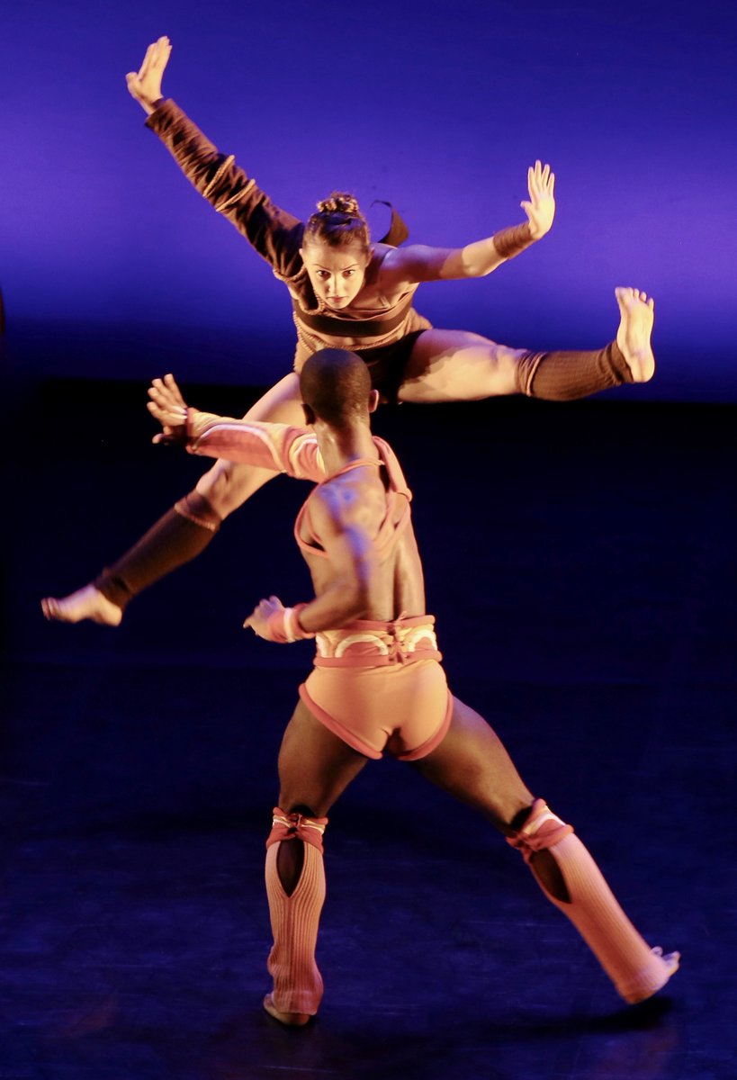 A good workman always credits his tools! I just love my Canon  1DX! 🥰