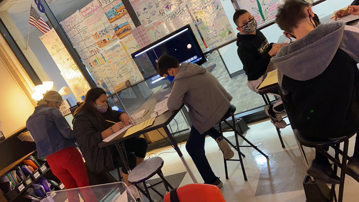 Mrs_JVega's tweet image. My interventionist is better than yours! @riosmustangs Thankful to work this beautiful human! Always going above and beyond to ensure our babies are learning!