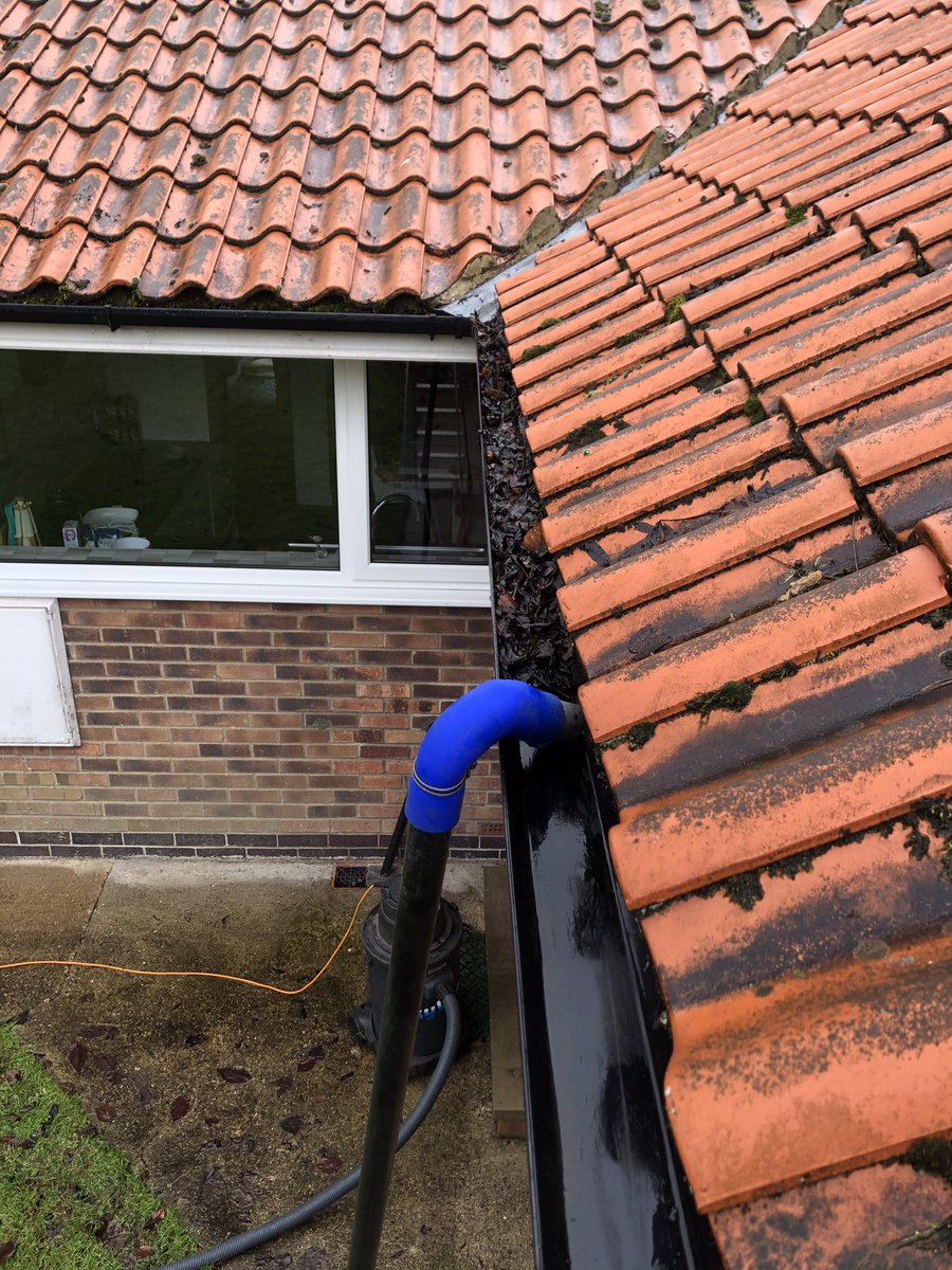 Yearly gutter clearance for a customer in Welton 🍂