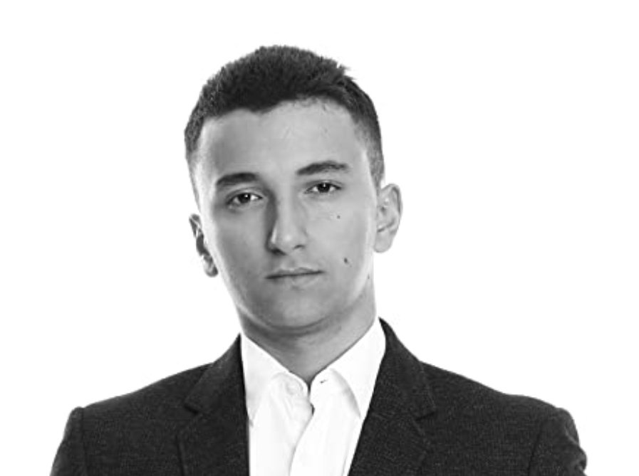 Screenlife Accelerator masterclass this week was hosted by Majd Nassif, producer and director (Unfriended Dark Web 2018, Profile 2018) Majd is developing new experiential storytelling concepts that allow the audience to not only watch a film, but also interact with it.