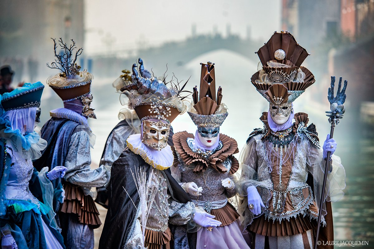 laure81's tweet photo. 2017 
#Carnaval #Venise #carnevale #CarnevaleVenezia #Venezia #carnival #costume #Italie #Venice https://t.co/fELRFoi6su