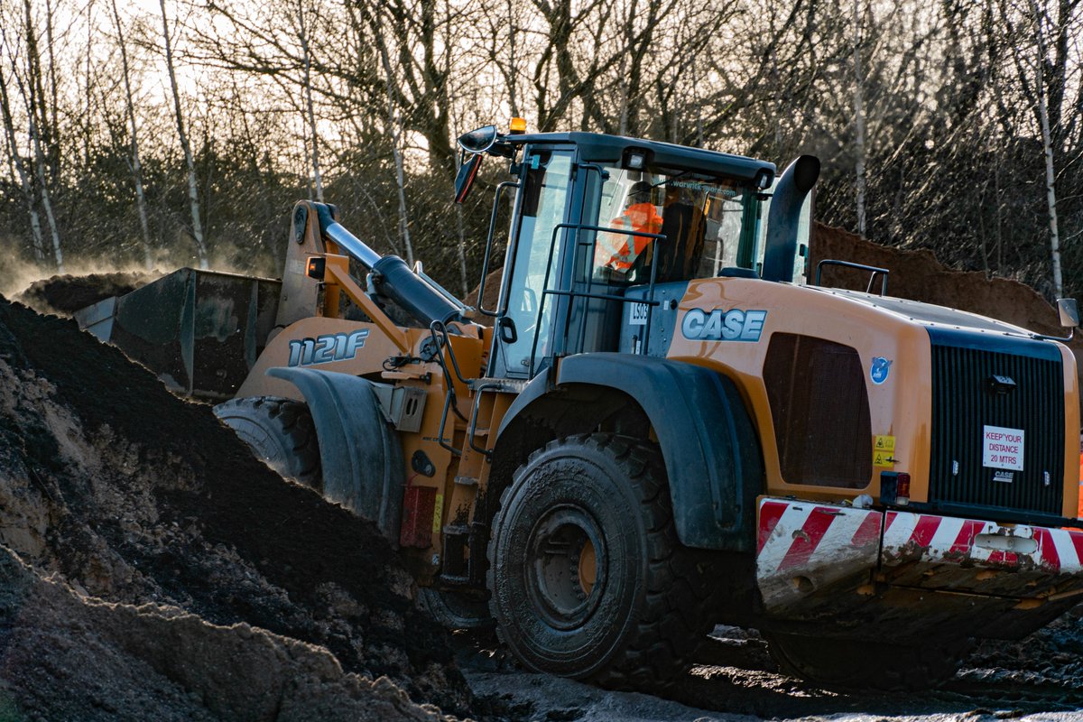 warwickward's tweet photo. One of our @CaseCE_EU 1121F's making light work of the boggy conditions at this customer's site! π¦
No machine better for the job! For more information on Case wheels loaders, drop us a message or head to our website #CaseConstructionEquipment #WarwickWard #Case1121F https://t.co/PiRsP1O60z