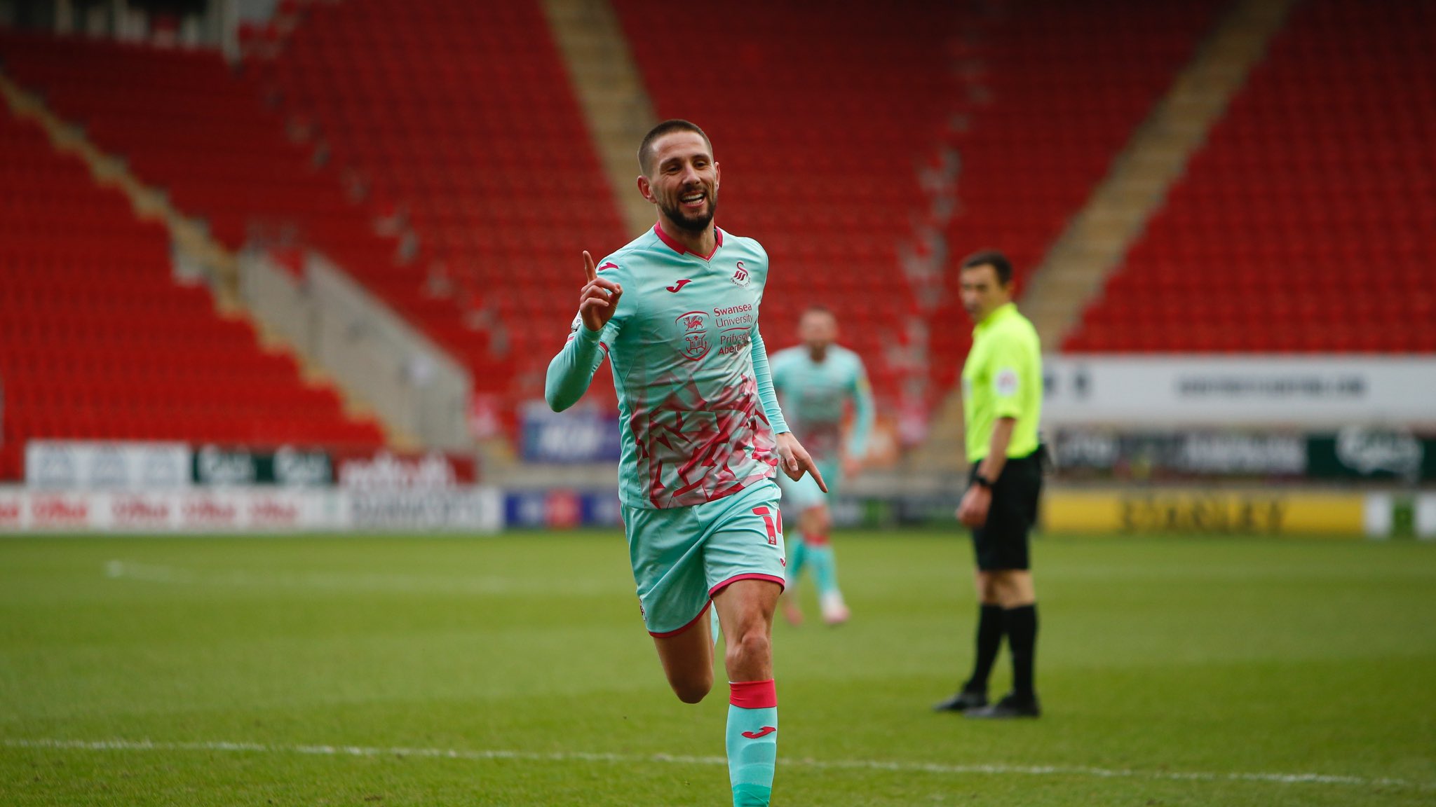 Happy 30th Birthday to Conor Hourihane. 