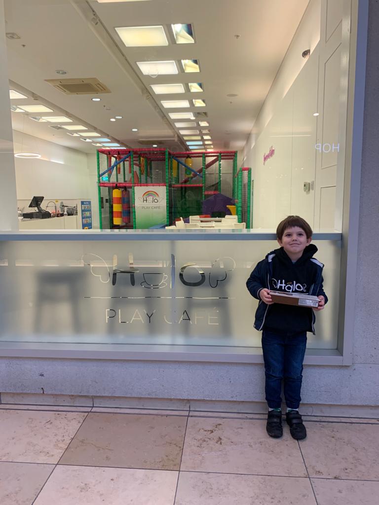 MCKSCFUK's tweet photo. We donated Β£12,000 to @Halo_Children to open a Bereavement Play CafΓ©, a place families can go to for support, to grieve, play, make friends, to run workshops & encourage community support when someone sadly dies
#Charity #CharityTuesday #CommunityCareSupport #HaloChildrensCafe https://t.co/BL9kXmMwPE