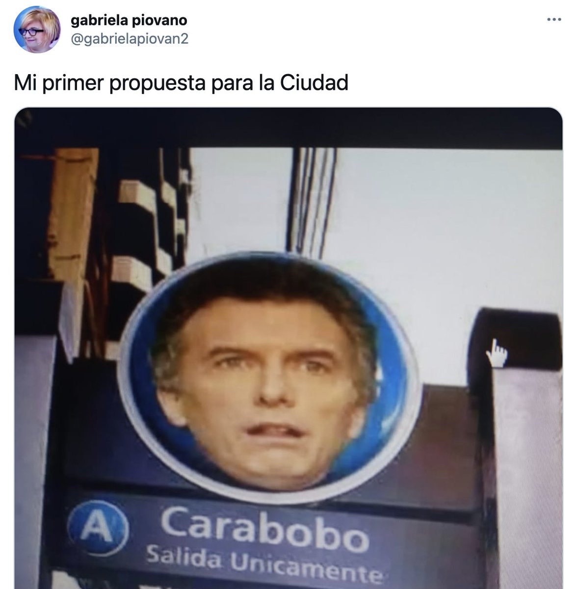 estugobierno's tweet photo. La persona con la cara de boluda más notable del Cono Sur hace esta propuesta. Bueno. https://t.co/wAjVhBOgPj