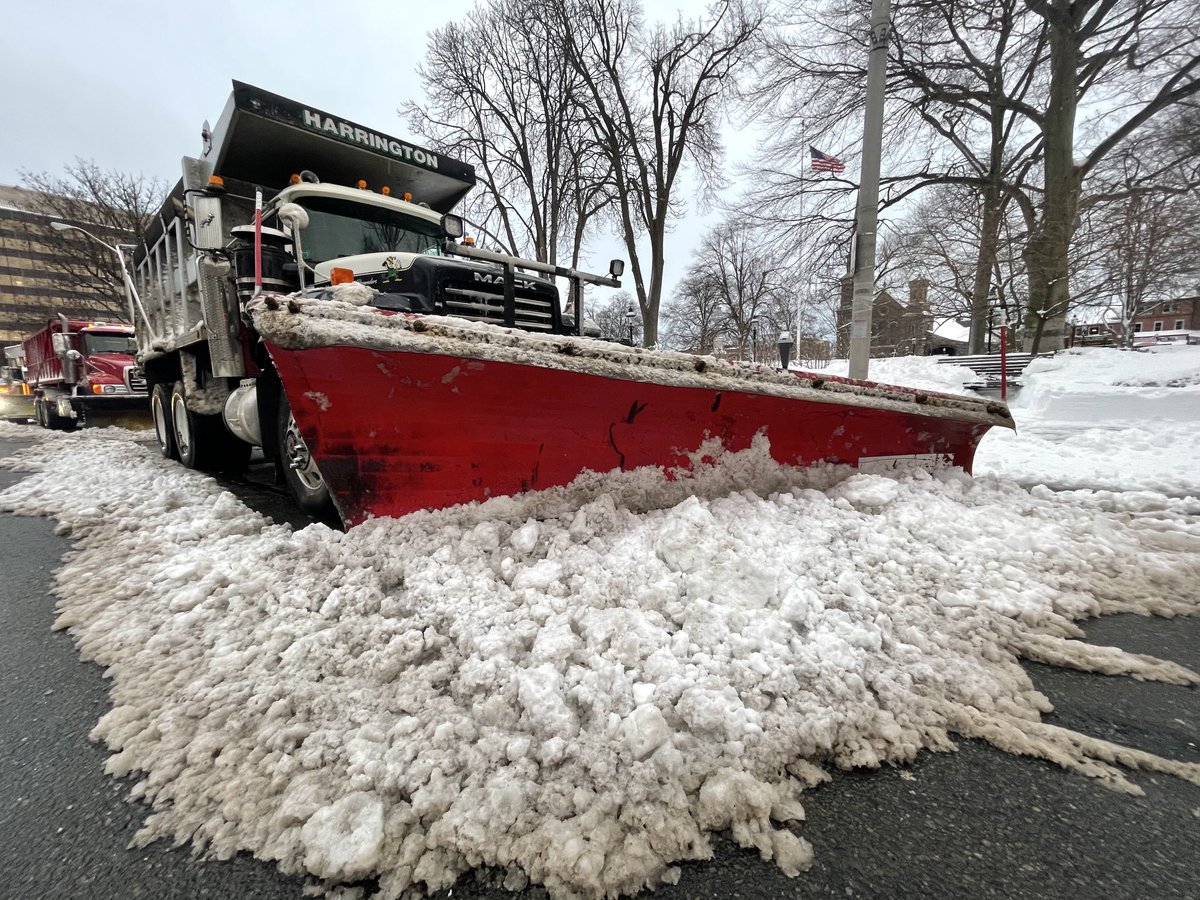 theeye74's tweet photo. Good morning from Morristown NJ, where the snow clean up continues. https://t.co/8BKow730he