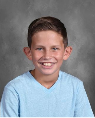 SpringfieldSD's tweet photo. We are proud to recognize Ryan as ETR's Writer of the Week! He used and punctuated parenthetical elements in a brief essay about a person he looks up to. #thewritingcenter https://t.co/pQX3t4hVSp