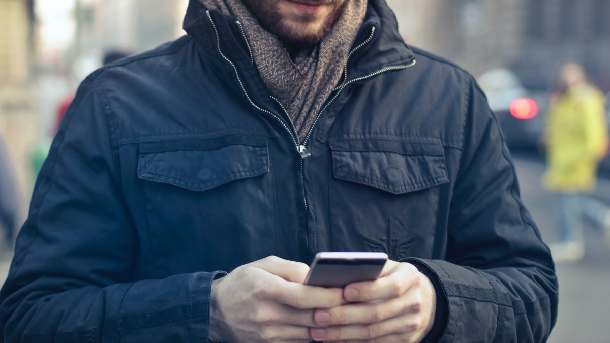 SomersetRegal's tweet photo. Access your money on your phone, wherever you go with the Regal Bank Mobile Banking app. https://t.co/GMAeKQSinS https://t.co/WZCye6yWqs