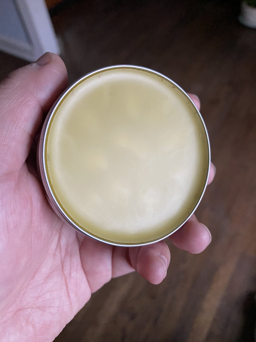 It can be taken as a tincture, tea, ointment or by burning the dried herbs as an incense (please make sure your room is ventilated before doing this). My preferred method is burning it as an offering and using it as an ointment. The tea is super bitter!