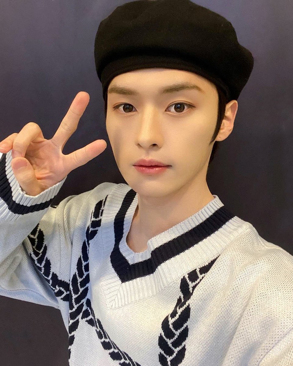 Archiveleeknow2's tweet photo. 요청 많이 주셨던 배경 글씨들 지운 사진들 정리해서 올립니다♥︎ 
#리노 https://t.co/HlQIbzu8Qr