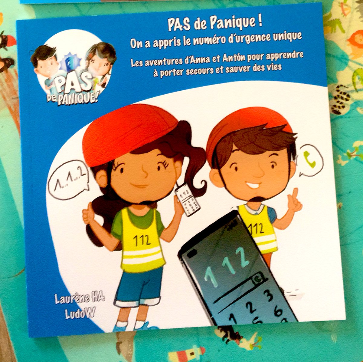 Les amis, en #fevrier, avec la journée #européenne 🇪🇺 du numéro d’urgence unique (le 11/2!) c’est le moment de valider votre module « appel des secours »! 
Un album, des coloriages, des couleurs et des jeux de rôle en famille : c’est parti! <a href="/112_sos/">European Emergency Number Association 112 (EENA)</a> <a href="/LegionsDu112/">Les Légions du 112</a> <a href="/EU_Commission/">European Commission</a>