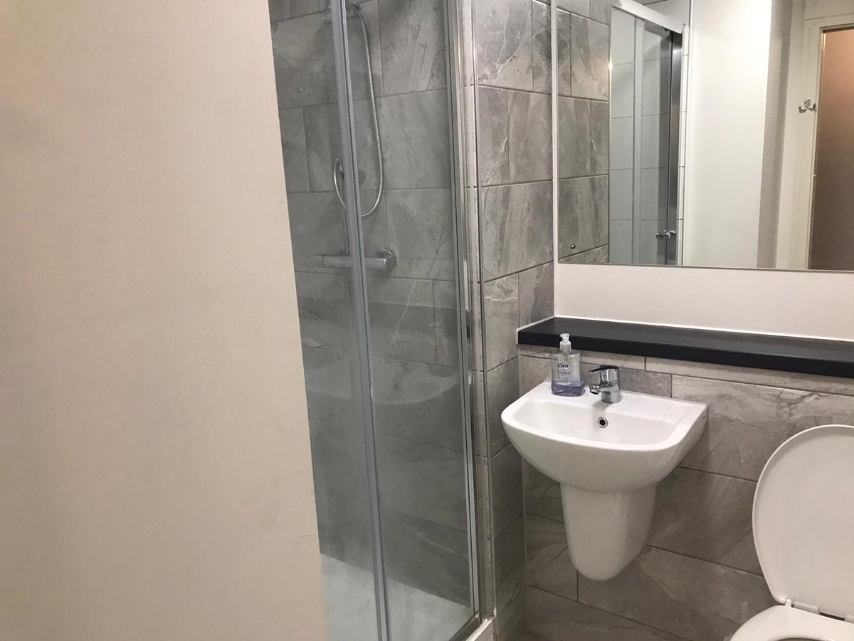 Space Estate Agents tweet media