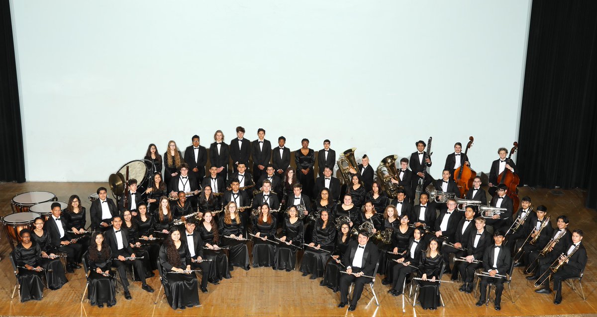 All 8th graders that will attend Joliet Central are invited to an online band rehearsal on Tue, Feb 9, at 3pm. Warm-ups, pep music, and even online band games!
Contact Mr. Stinson at dstinson@jths.org to request the Zoom login code. It's never too late to sign up for band!