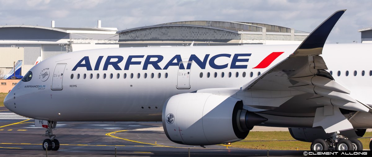 CAlloing's tweet photo. Let's welcome to the new @Airbus #A350 for @AirFranceFR #FHTYG named as #Reims @VilledeReims , performing her first flight today at #Toulouse #LiveSpotting #Avgeeks #Avgeek @A318111 #AIB01AW https://t.co/Bu0MLxp5xr