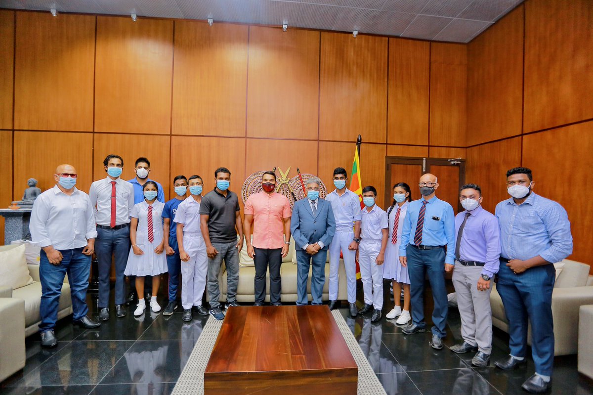 RajapaksaNamal's tweet photo. I thank Shoe Kingdom, Fonterra, W Thomas son’s  &amp; TEXSTRETCH for coming forward to sponsor the students of Pallebowela Secondary School who have excelled in muaythai, rifle shooting &amp; boxing both at local and international level! #jaygamu 🇱🇰 https://t.co/wX1Ig1zOgg