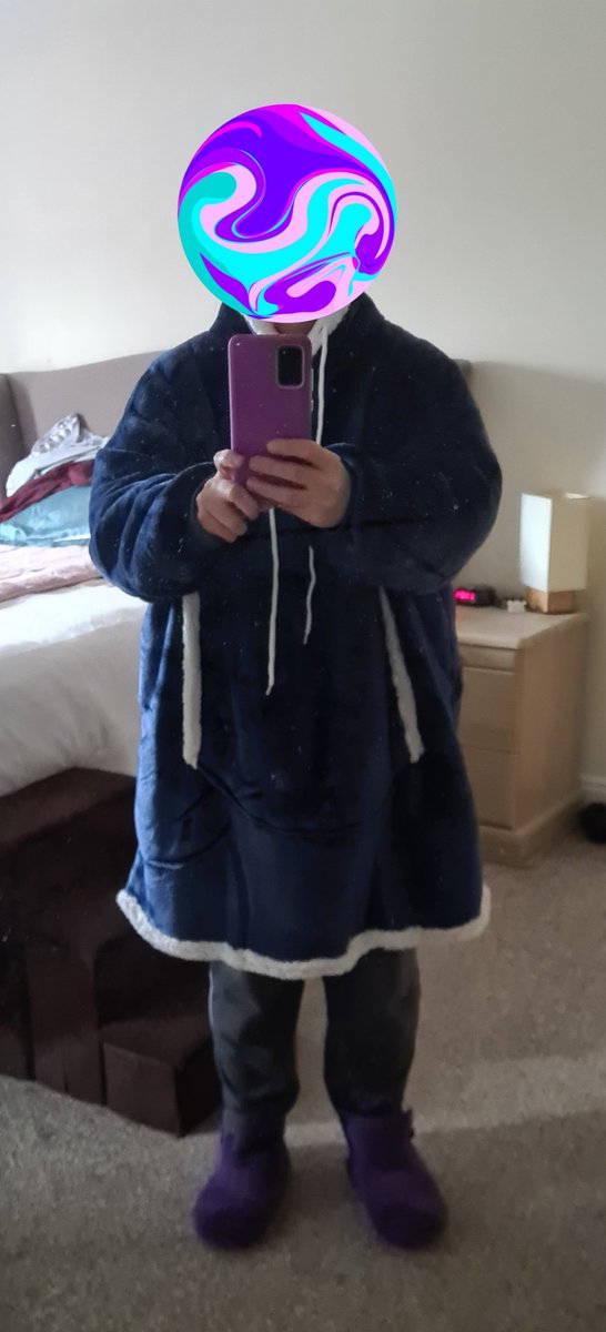 IHoppyEverAfter's tweet image. So, today, for my birthday I am mostly online teaching in my new mahoosive Oodie!!
#WarmAndToasty #OnlineTeaching #RemoteLearning
#BirthdayTreat