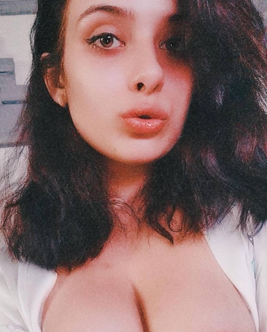 Sin censura en https://t.co/SiqYK2CIrZ https://t.co/k4pYzDZOws