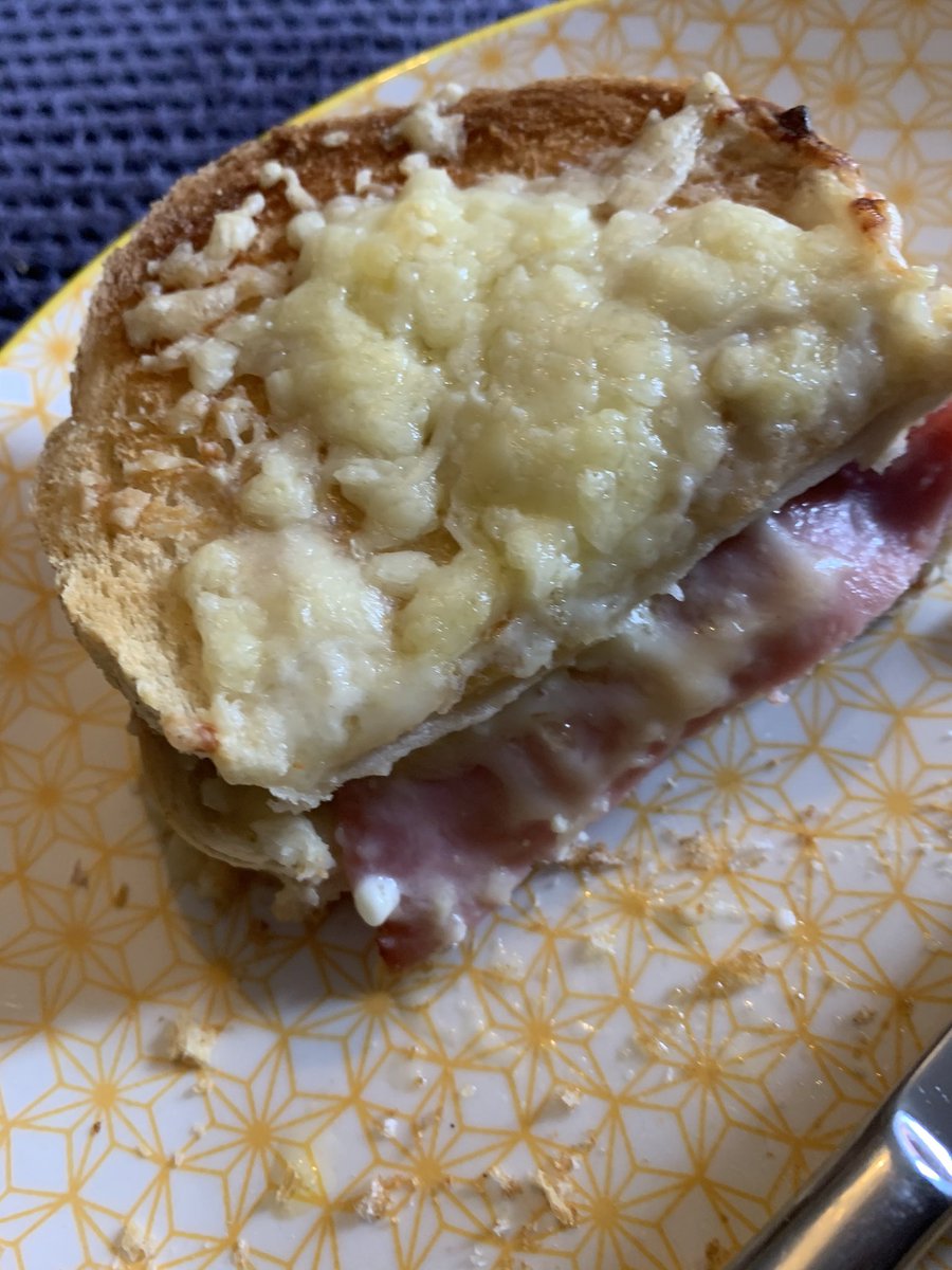 Preece_Kelly's tweet photo. When you finish teaching and thereโs a homemade Croque Monsieur waiting for you... there are some advantages to #workingfrom home https://t.co/Z7oSGb5d0W