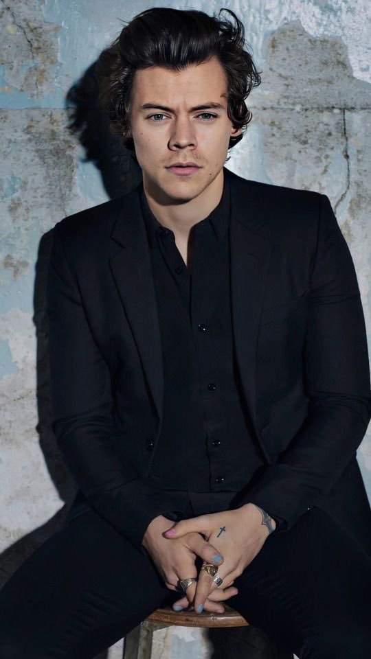 ~ harry styles looking like a daddy ; a thread ~