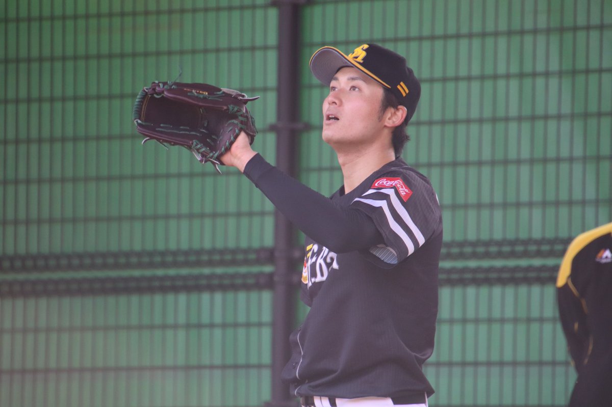 福谷佑介 Yusuke Fukutani スポーツライター ホークス キャンプ2日目 本日の最後は 今日の純平 今日のjp で では みなさまおやすみなさい Sbhawks 鷹く ソフトバンクホークス 高橋純平