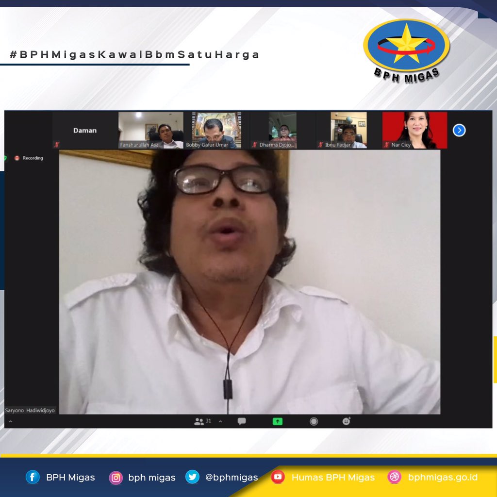 bphmigas's tweet photo. *Sinergikan Bidang Hilir Migas dengan Dunia Usaha, BPH Migas Gandeng Kadin*

https://t.co/3L4QyUSkIu

#bphmigaskawalbbmsatuharga
#energiberkeadilan
#ayohematbbm https://t.co/GFp0vDP16U