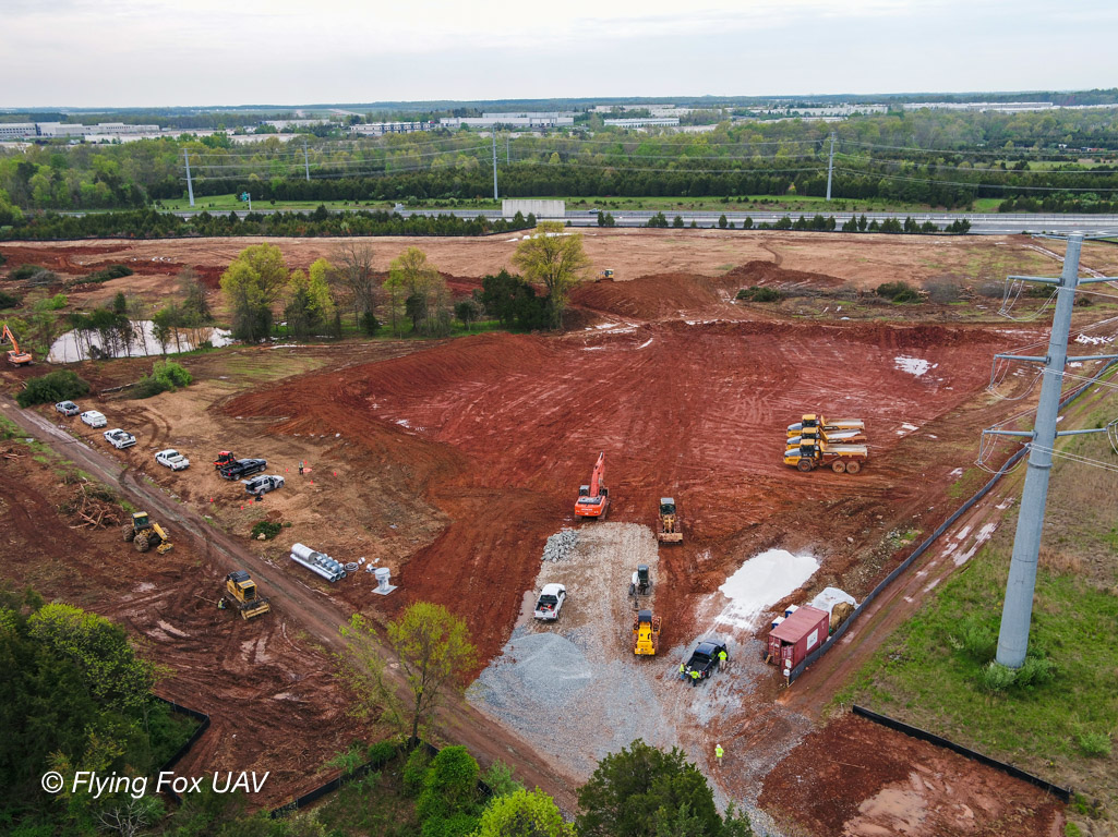 FoxUav's tweet photo. #construction #progress #monitoring. Our clients enjoy the highest quality images that they use to assure their project is moving along . #flyingwiththefox has saved them #time and #money. https://t.co/FBBHot2CM7