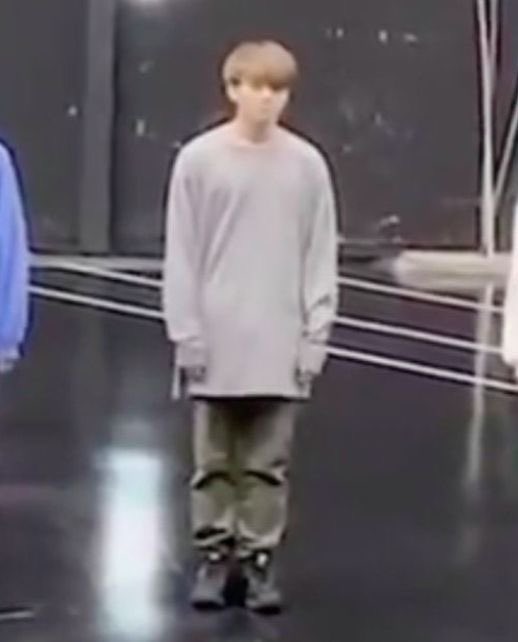 dont you love it when jungkook goes