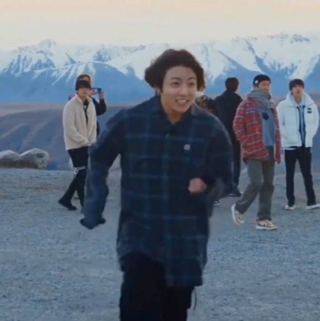 he's coming ya'll!!!