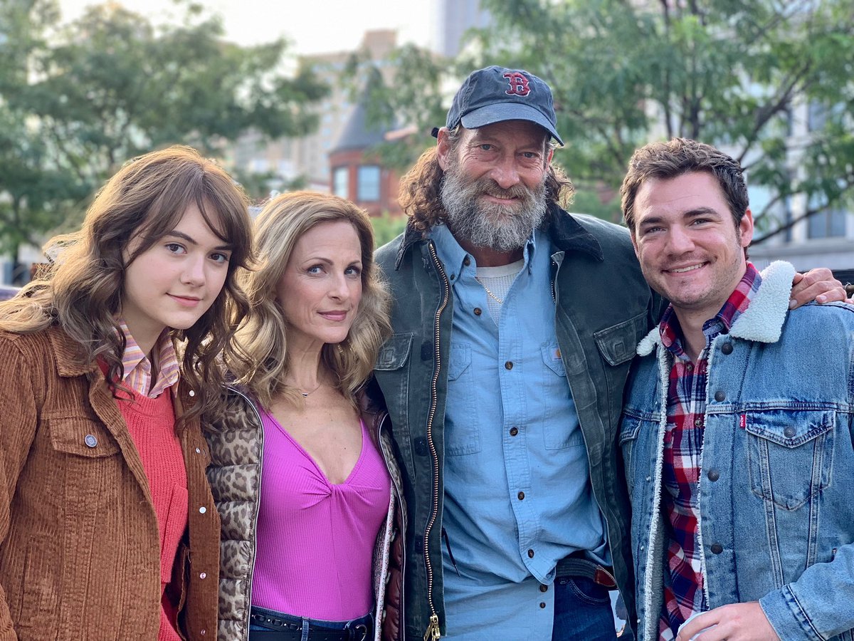SoundOffLadies's tweet photo. Do you know why the director of the movie CODA hid in a car trunk or what the actors doing at 2 am on a fishing boat? We do! Check out our fascinating  interview of the cast and director of the movie on the Sound Off Ladies FB and YT pages.@AppleTV @sundancefest #CodaMovie https://t.co/xWZo1St16y