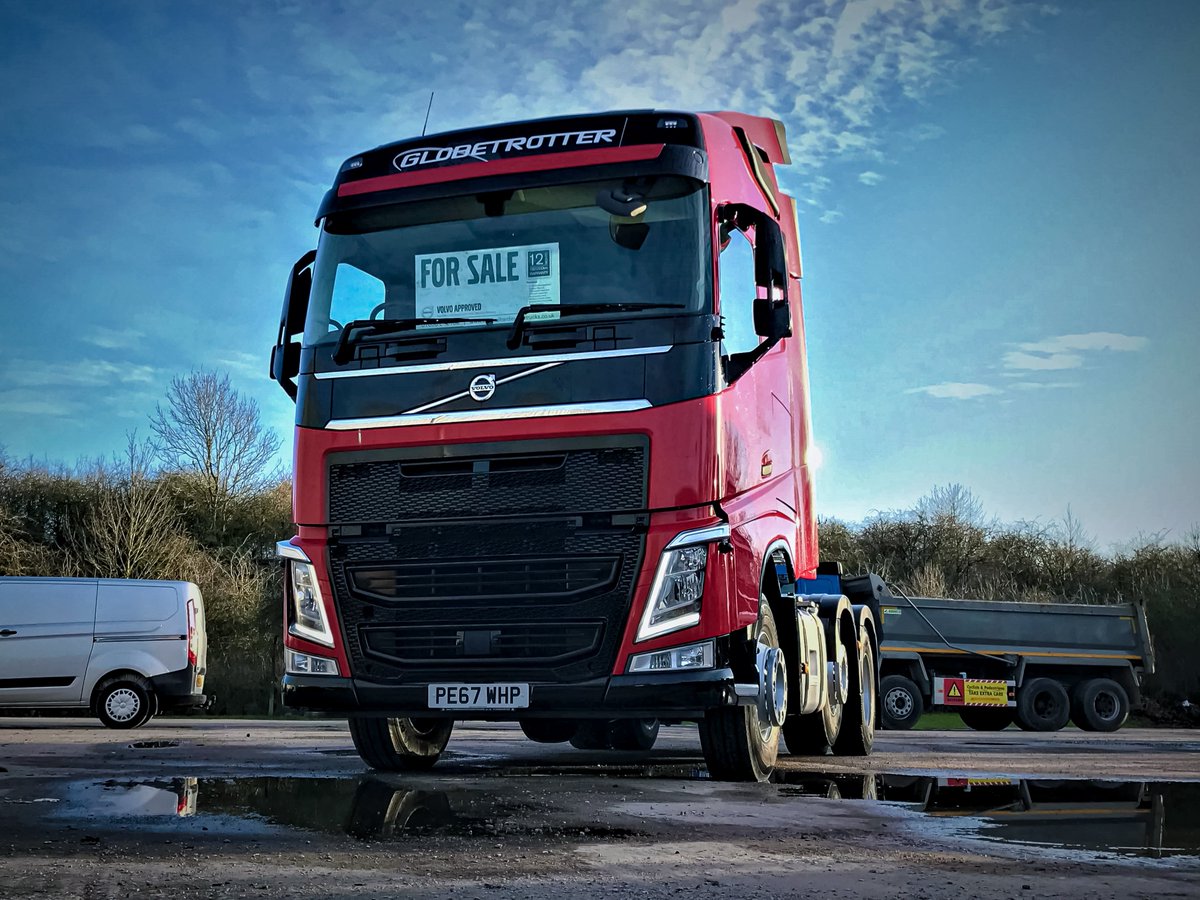 THCUsedTrucks's tweet photo. Have you seen this fantastic Volvo FH4 for sale? 😍

Featuring gloss black exterior trim, hydraulic tipping gear and lane change assist, click the link below to learn more 👇
https://t.co/nt1lAIhQhY

Book a test drive today. 
Sales@thardie.co.uk

#volvo #volvotrucks https://t.co/hoQnjDvNJB