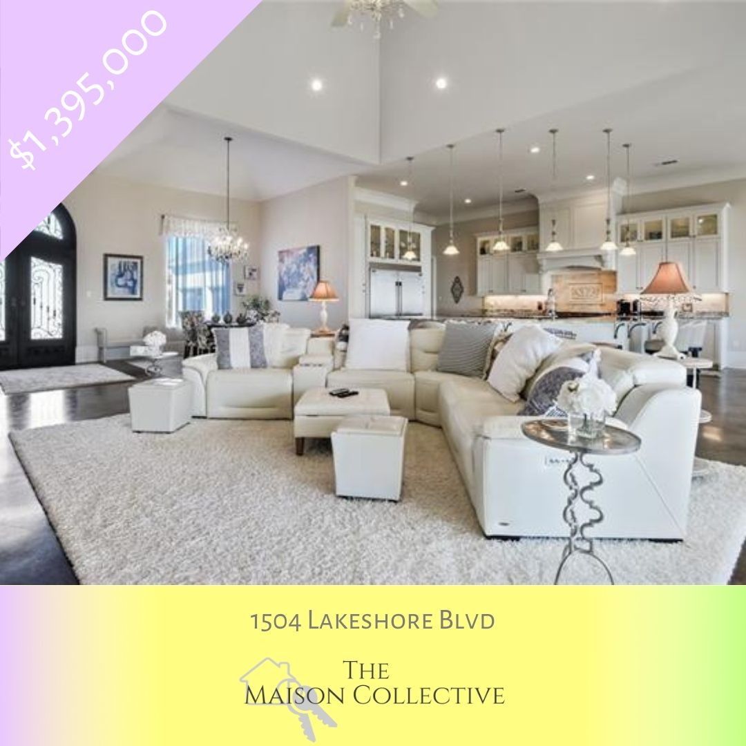 Don't sleep on this amazing price reduction in Slidell! Look at this beautiful living room! #slidellrealestate #slidellrealtors