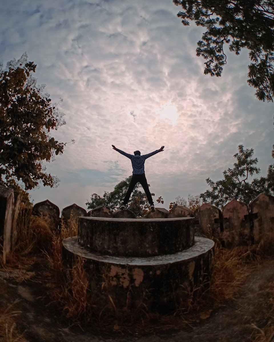 Sour_abh1's tweet photo. 2 days to go!
#XisFuture #XperienceTheFuture
#realmeX7series #realmeX7 #realmeX7Pro #shotonrealme @realmemobiles @MadhavSheth1 @NeonVikash @AmlanPati @FrancisRealme @realmecareIN https://t.co/HDVK2sefia