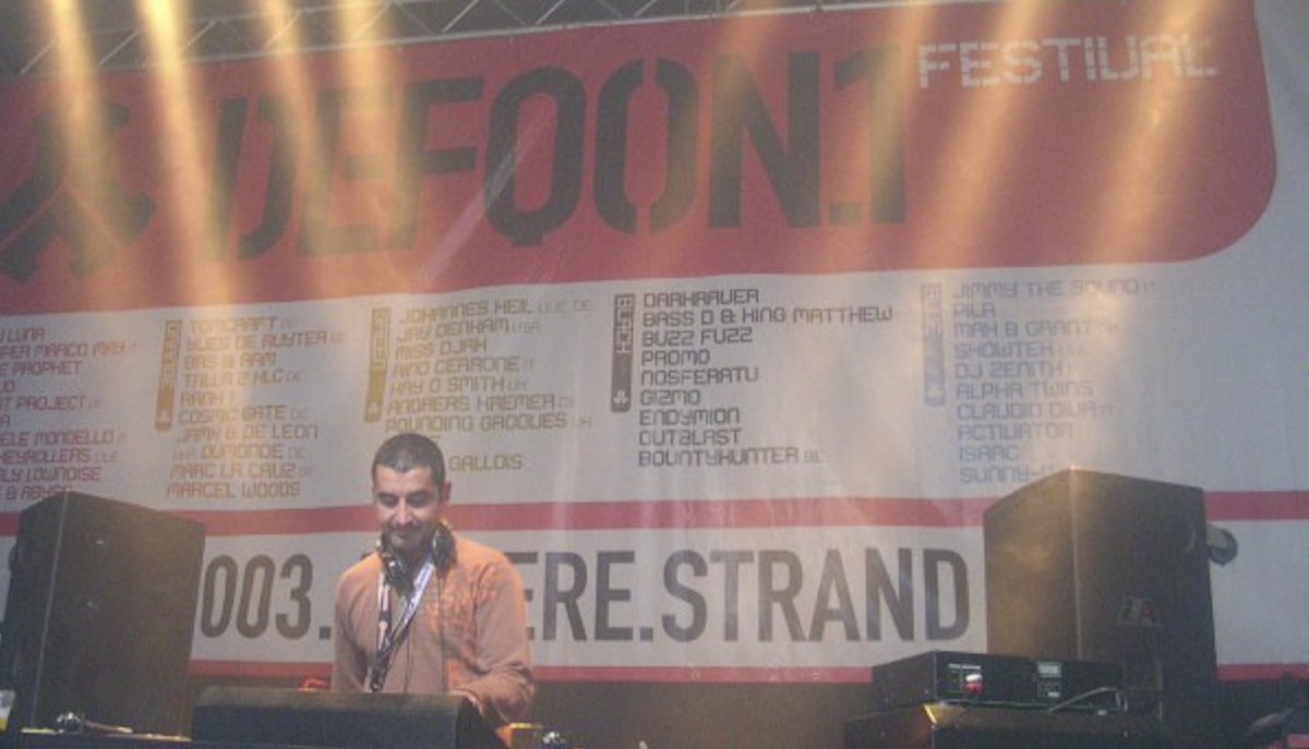 djtheprophet's tweet photo. Defqon.1 2004, when the stage design included the line-up😋 #djtheprophet #defqon1 #defqon2004 #almerestrand #hardstyle #qdance https://t.co/59MvXgOP0i