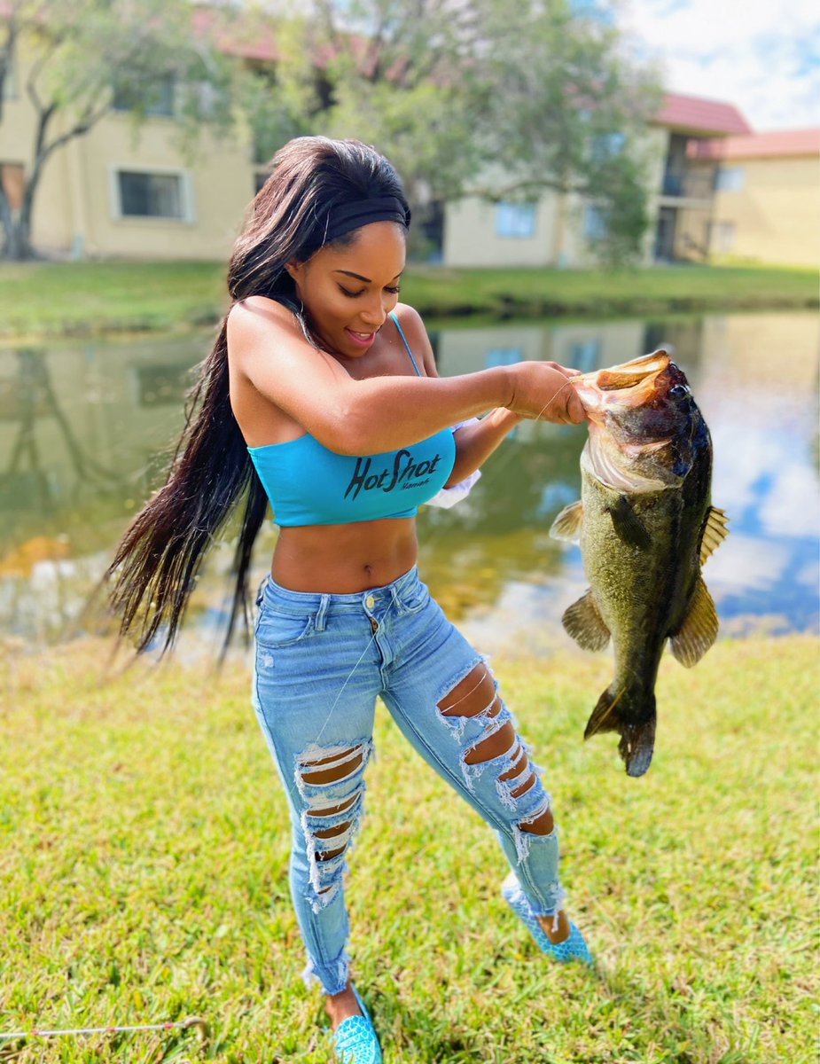 HotShotHanah (@HotShotHanah) Twitter