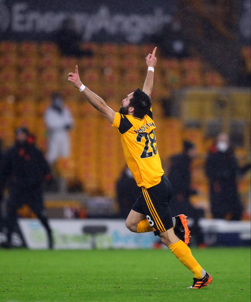 DavidEvansPod's tweet image. Twitter Saturday:

“Moutinho is done. Too old. Get him out of the team!”

Twitter Tonight:

“Form is temporary. Class is permanent 🍷 .” 

#wwfc
