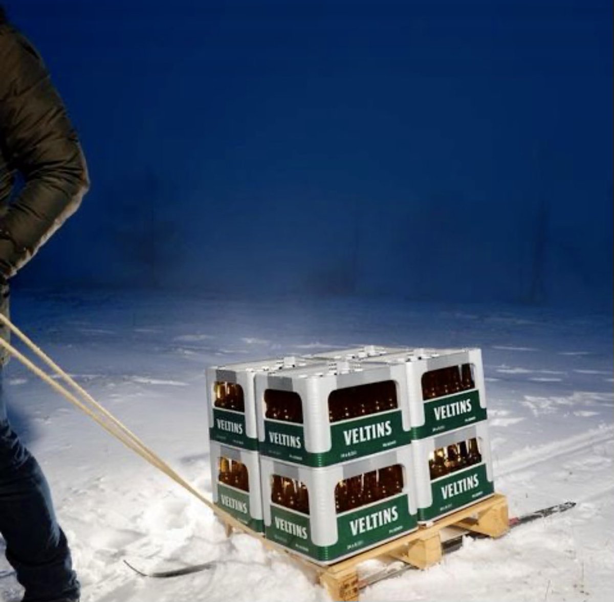 Punxsutawney Phil saw his shadow... We’re bundling up, hunkering down and stocking up on #veltinsbeer 
.
.
.
#groundhogsday #freshestveltins #veltins #freshveltins #staywarm #snow #hunkerdown #beer #importedbeer #germanbeers